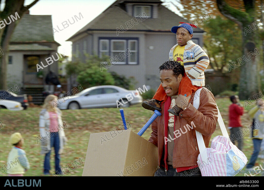 MARLON WAYANS y SHAWN WAYANS en PEQUEÑO PERO MATÓN, 2006 (LITTLE MAN), dirigida por KEENEN IVORY WAYANS. Copyright REVOLUTION STUDIOS/WAYANS BROS. ENTERTAINMENT.