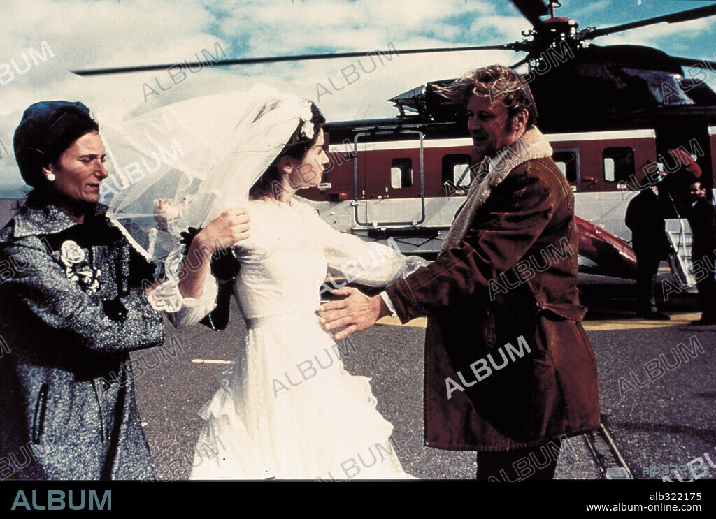 EMILY WATSON in BREAKING THE WAVES, 1996, directed by LARS VON TRIER. Copyright FINNISH FILM FOUNDATION.