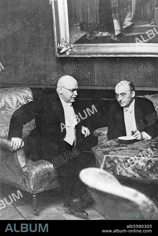 Heinrich Brüning, Chancellor, 1885-1970. Reichskanzler Brünung in conversation with the President of the Reichsbank Hans Luther; Berlin, summer 1930. Photo Erich Salomon.