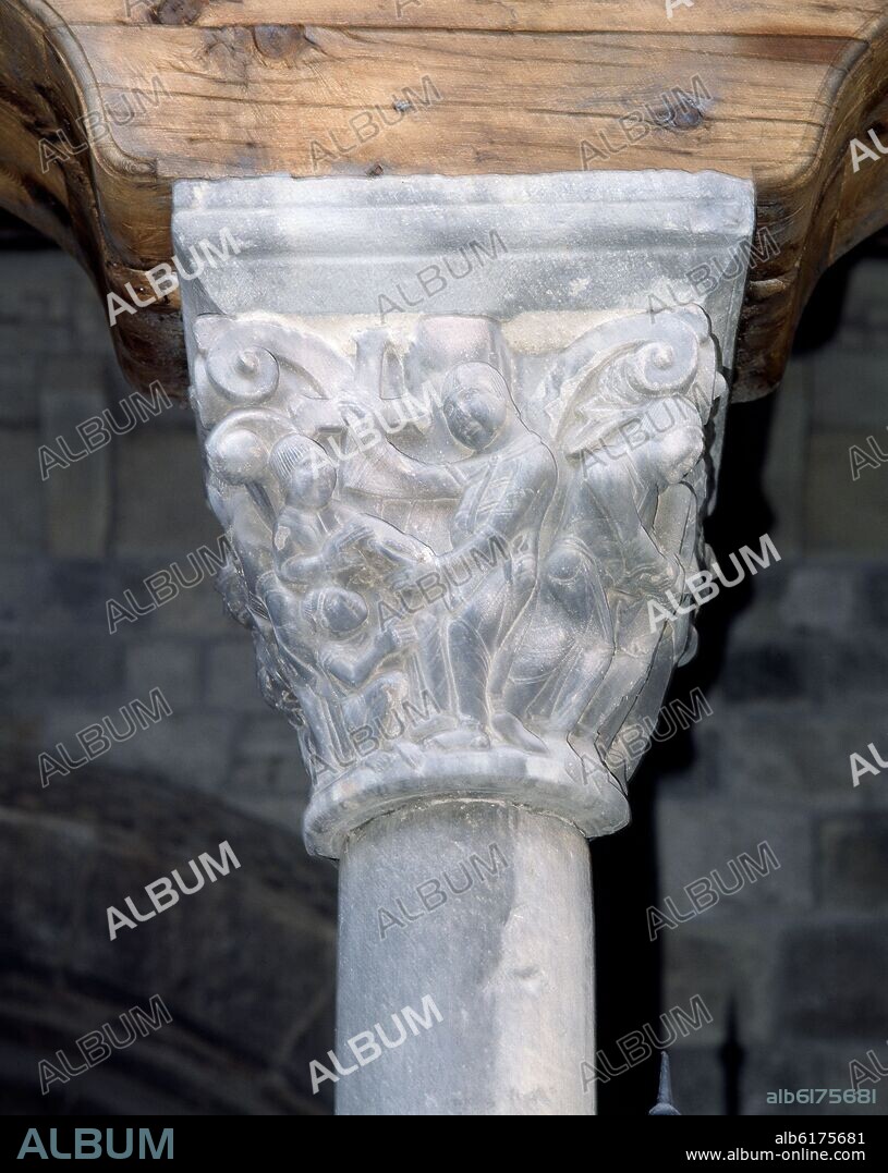 MAESTRO DE DOÑA SANCHA. CAPITEL DE SAN SIXTO SITUADO EN EL PORTICO MERIDIONAL- ROMANICO - SIGLO XI.