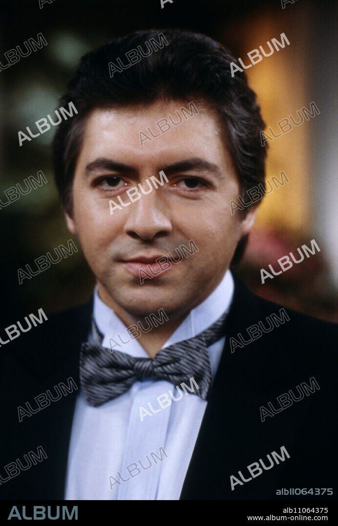 Francisco Araiza, Mexican opera singer, lyrical tenor, portrait 1984. Francisco Araiza, Mexican opera singer, lyrical tenor, portrait 1984.