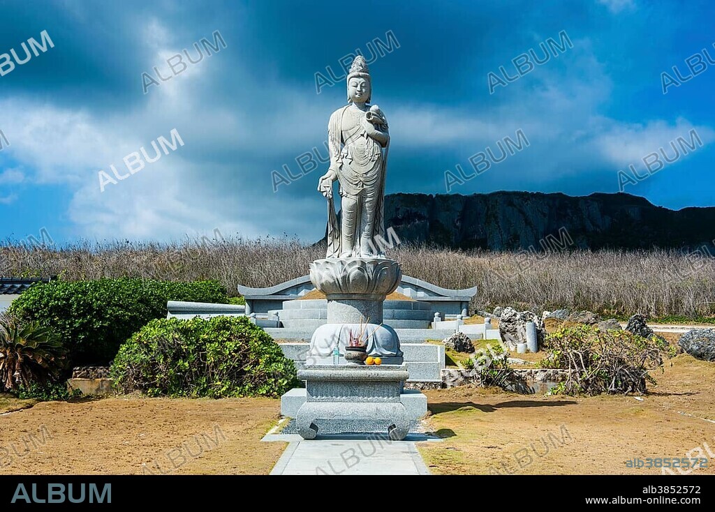 World War II memorial at the Banzai Cliffs, Saipan, Northern Mariana Islands, Oceania.