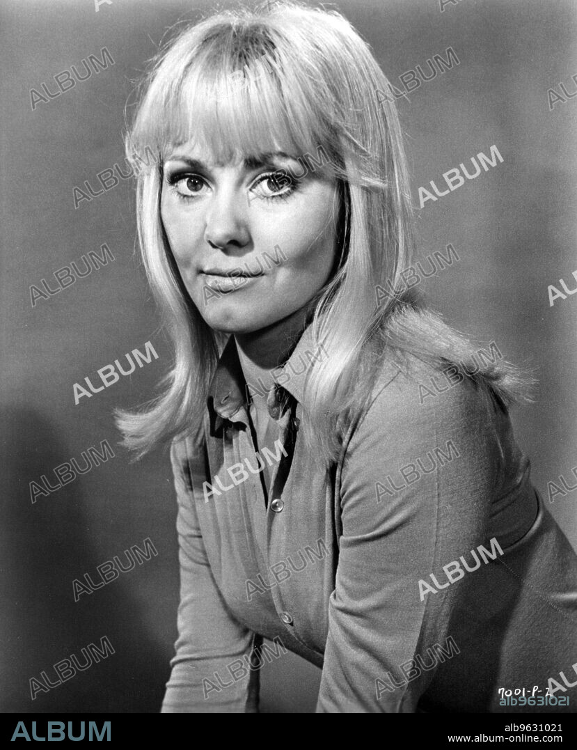 YUTTE STENSGAARD en LA CARRERA DE LA MUERTE, 1970 (SCREAM AND SCREAM AGAIN), dirigida por GORDON HESSLER. Copyright ALLIED INTERNATIONAL PICTURES.