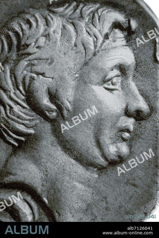 Gneo Pompeo Magno (106 a.C. - 48 a.C.) is the most famous personage of gens the Pompea. General and politician of the Roman Republic, before were ally and then opposing of Cesar. Portrait of profile from ancient currency.