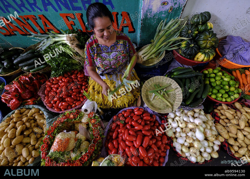 mercado central, Antigua Guatemala, departamento de Sacatepéquez, Guatemala, Central America.