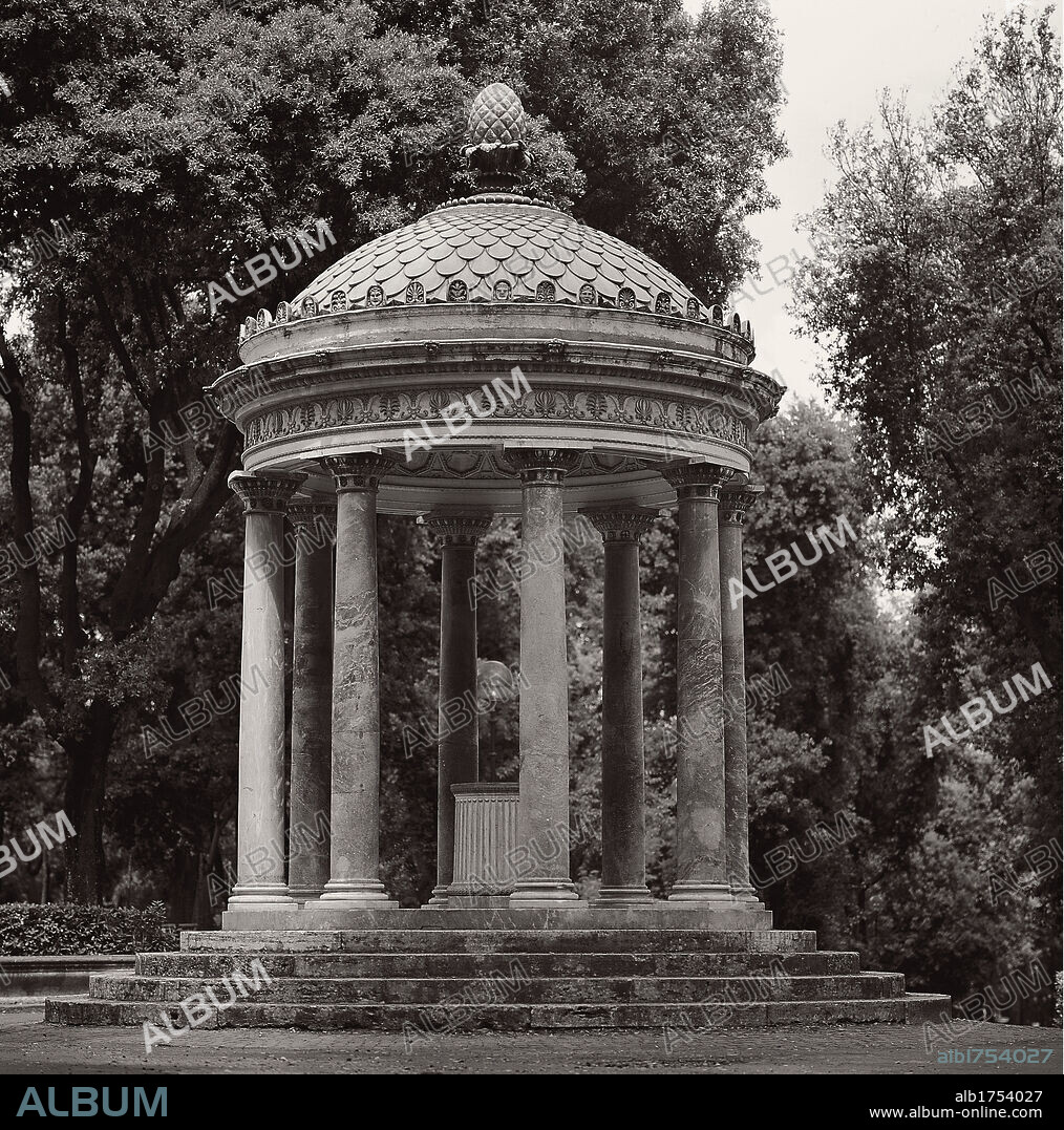 Villa Borghese: tempietto monoptero dedicato a Diana, by Asprucci Mario, 1786-1791, 18th Century,. Italy; Lazio; Rome; Villa Borghese; . All. Circular temple columns decoration half-dome tiles crown/cone.