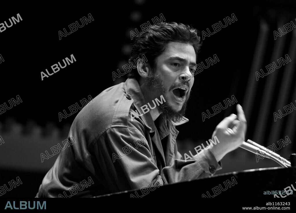 BENICIO DEL TORO dans CHE - 1ÈRE PARTIE - L'ARGENTIN, 2008 (CHE: PART ONE), réalisé par STEVEN SODERBERGH. Copyright estudios picasso/ laura bickford productions/ telecinco.