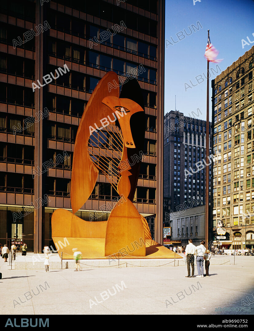 Picasso sculpture at the Daley Plaza (Richard J. Daley Center, formerly known as Chicago Civic Center), Chicago, Illinois, January 28, 1966.