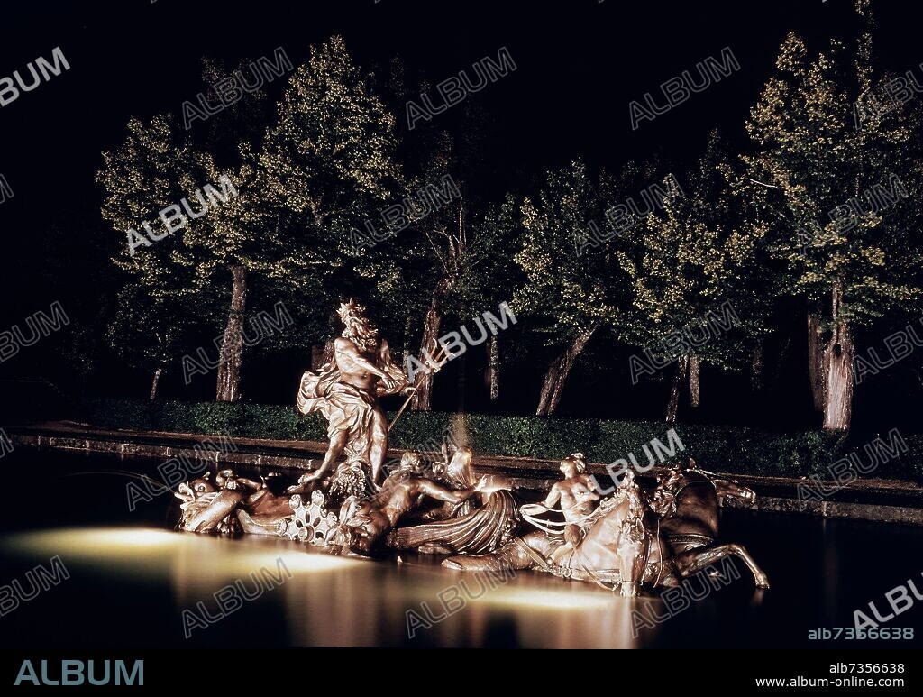 JARDIN-FUENTE DE NEPTUNO DE LA CARRERA DE CABALLOS.