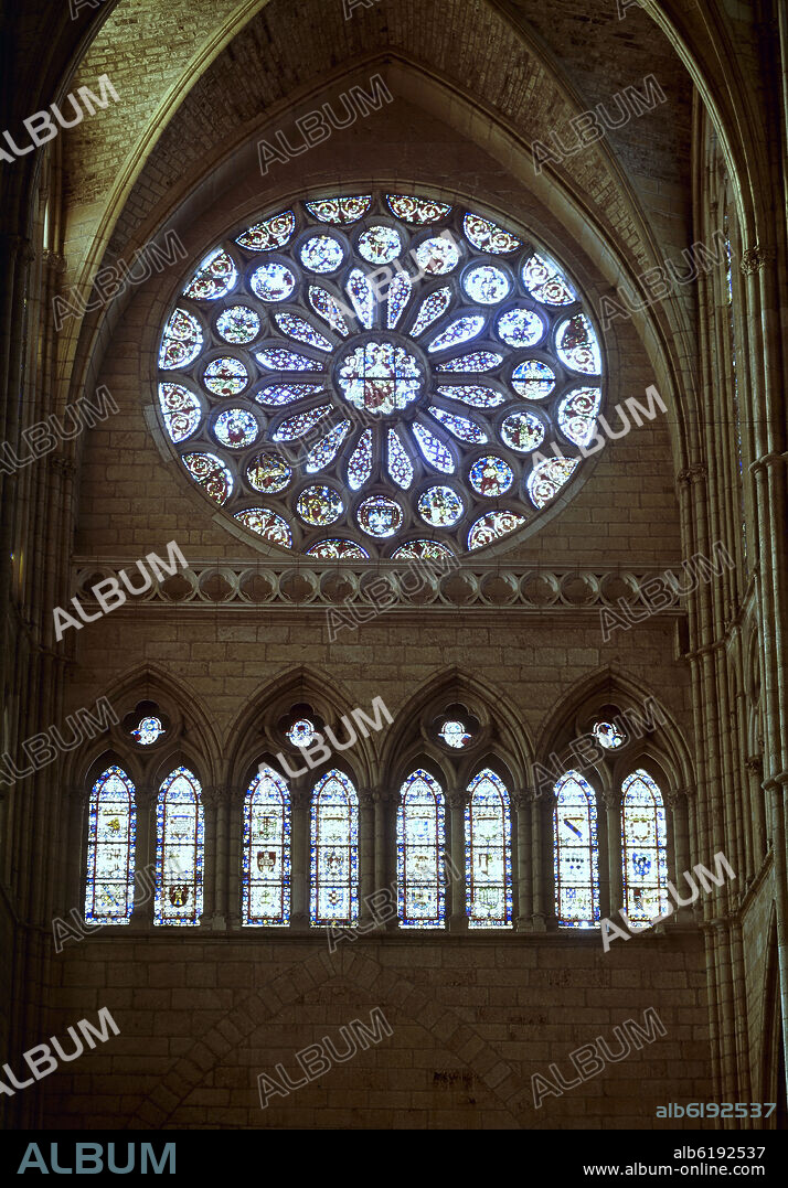 ROSETON DEL CRUCERO CATEDRAL GOTICA SIGLO XIII.