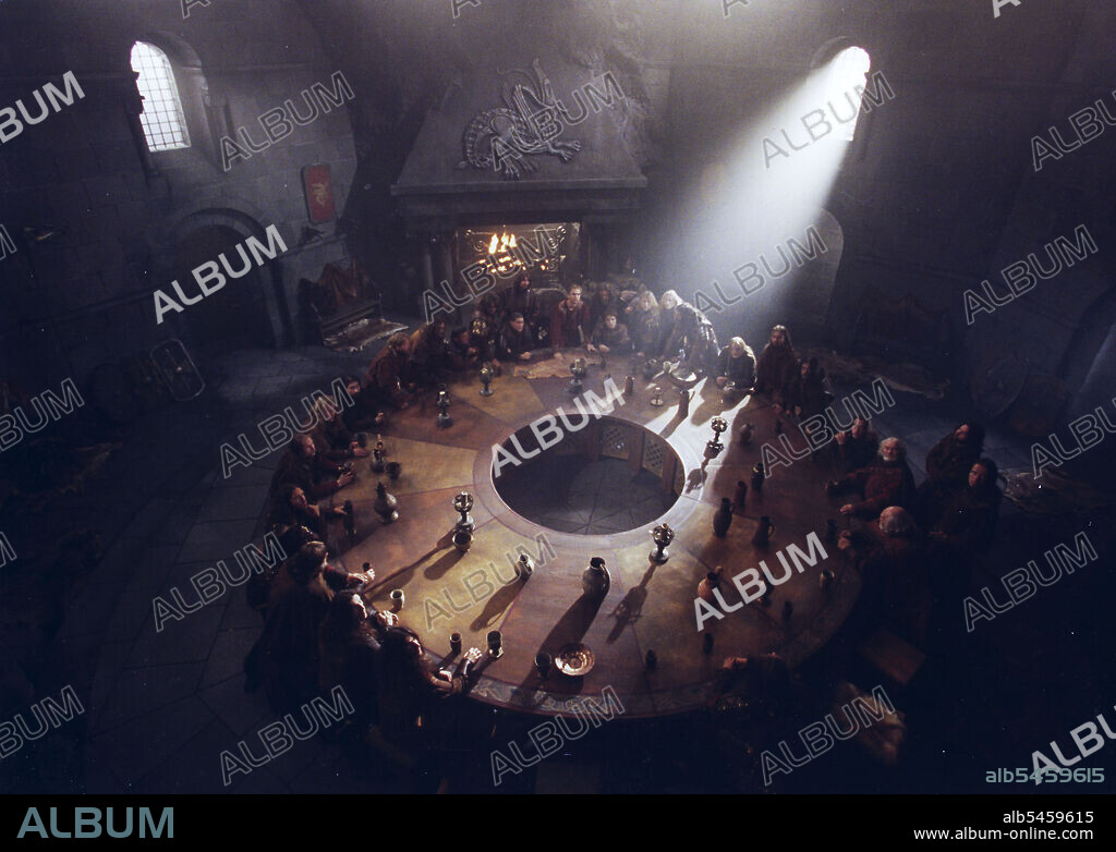 LAS BRUMAS DE AVALON, 2001 (THE MISTS OF AVALON), dirigida por ULI EDEL. Copyright TNT.