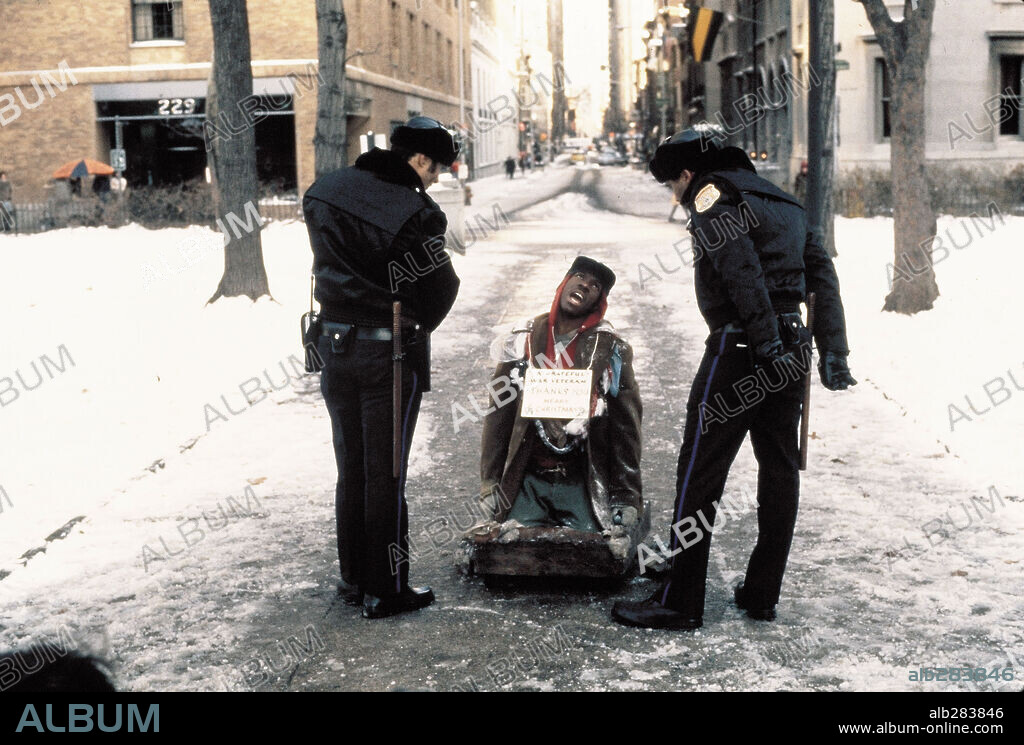 EDDIE MURPHY en ENTRE PILLOS ANDA EL JUEGO, 1983 (TRADING PLACES), dirigida por JOHN LANDIS. Copyright PARAMOUNT PICTURES.