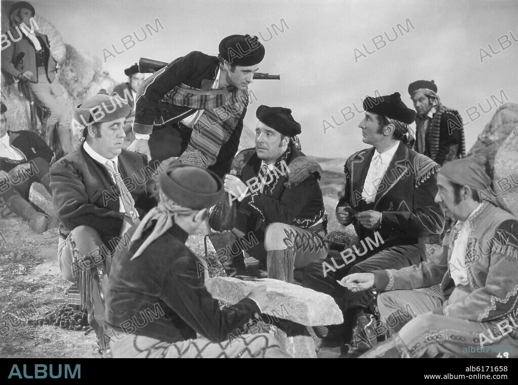 RAMON TORRADO. FOTOGRAMA DE LA PELICULA "ESTRELLA DE SIERRA MORENA" - 1952 - LOLA FLORES, RUBEN ROJO (ESPAÑA).