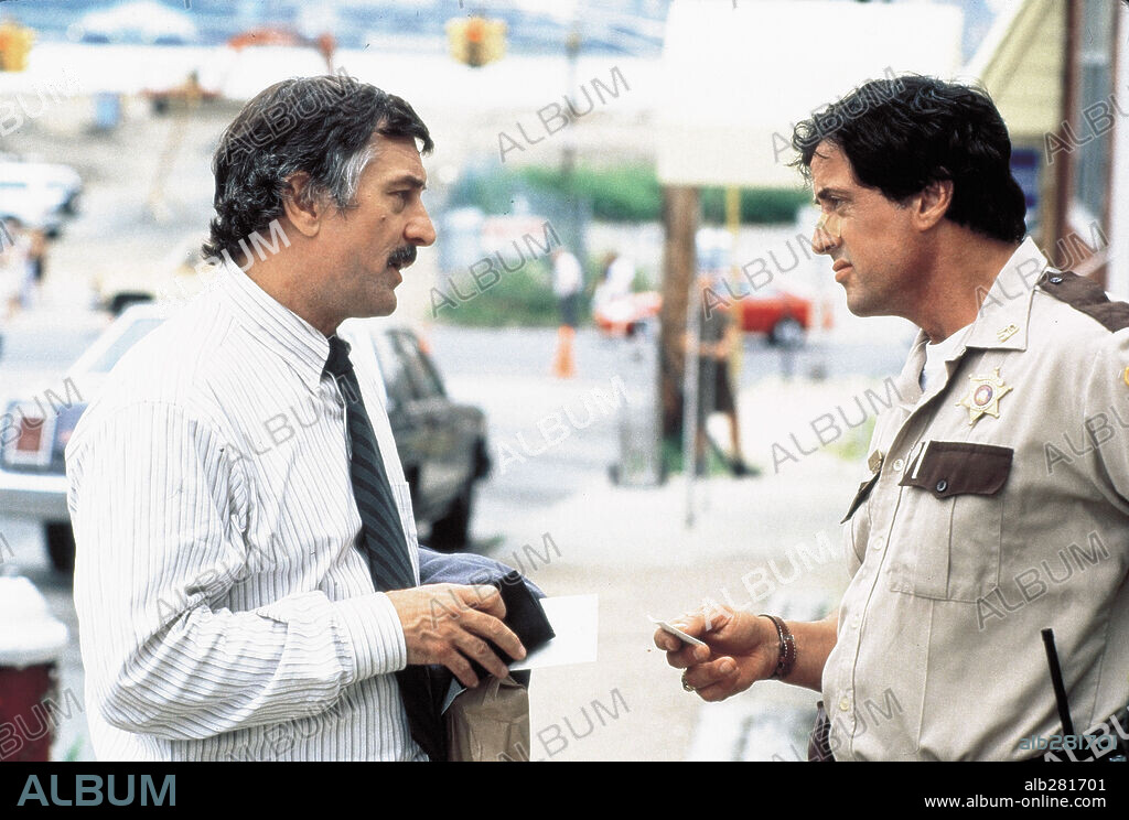 SYLVESTER STALLONE en COPLAND, 1997 (COP LAND), dirigida por JAMES MANGOLD. Copyright MIRAMAX / EMERSON, SAM.