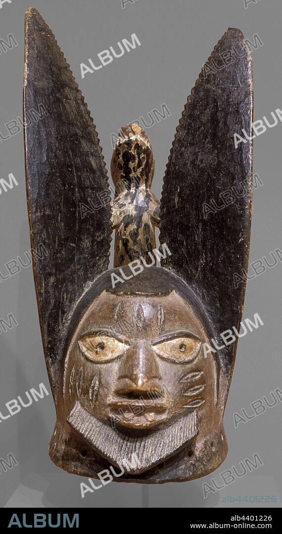 Egungun hare head cap mask, Oniyide Adugbologe (Nigerian, about 1875-1949), 20th century, wood, pigment, 19-1/8 x 10 x 13 in., African Art.