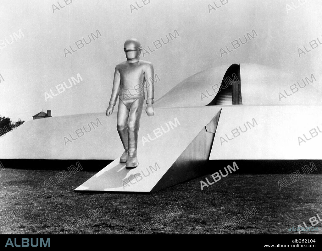 ULTIMÁTUM A LA TIERRA, 1951 (THE DAY THE EARTH STOOD STILL), dirigida por ROBERT WISE. Copyright 20TH CENTURY FOX.