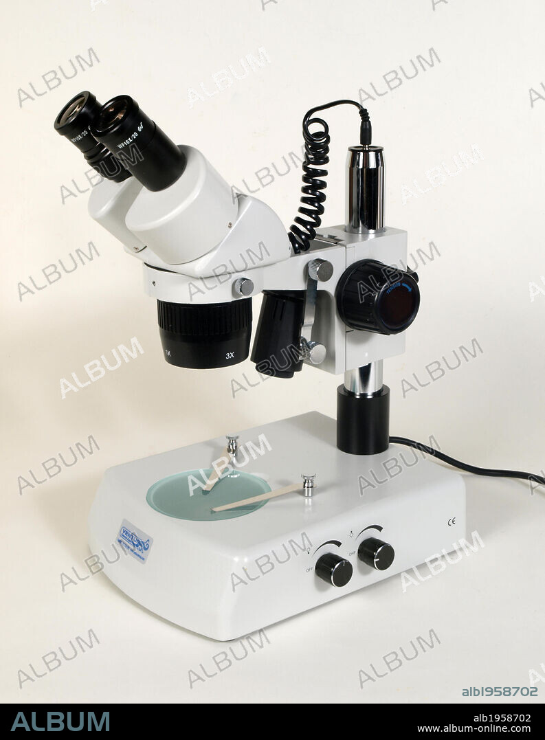 LUPA BINOCULAR.