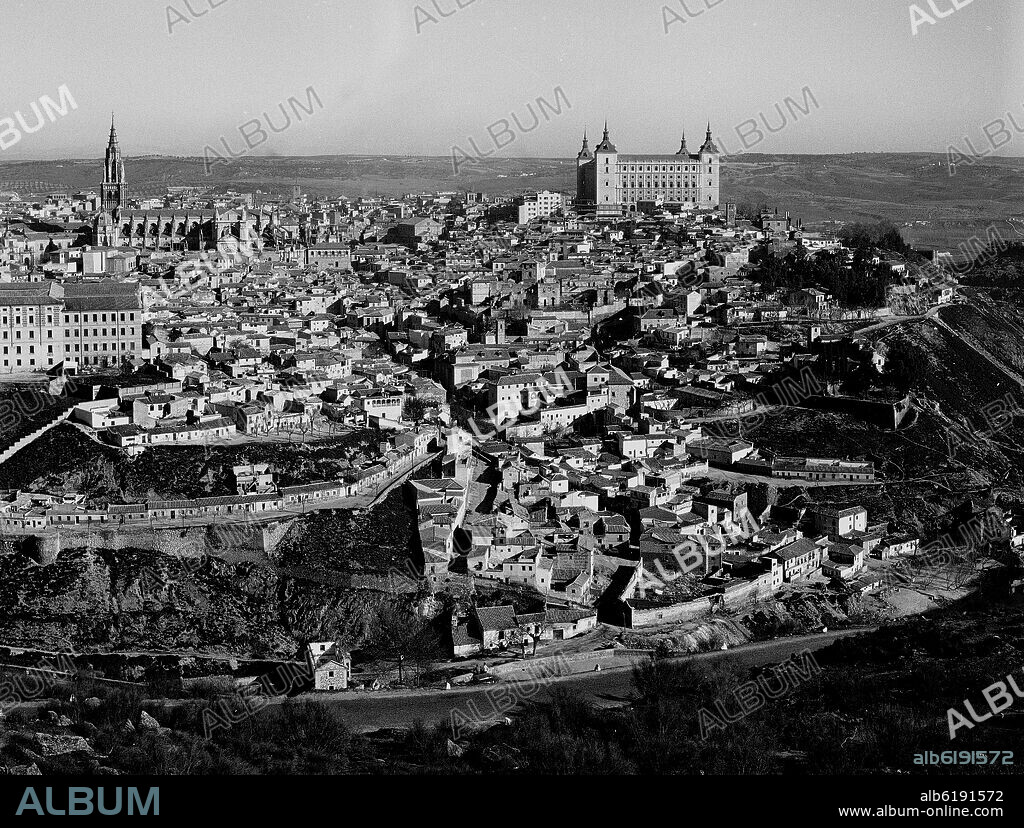 PANORAMICA DE TOLEDO - FOTOGRAFIA EN BLANCO Y NEGRO - AÑOS 60.