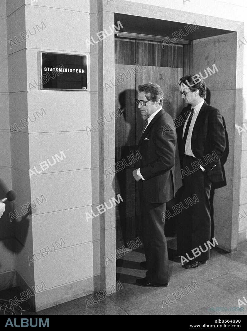 STOCKHOLM ARKIV 19800511. SAF-basarna Curt Nicolin (t.v.) och Olof Ljunggren har kallats till statsminister Thorbjörn Fälldin (C) för överläggningar.. Foto: Göran Ärngren /Exp / SCANPIX kod 50. *** AB OUT ***.