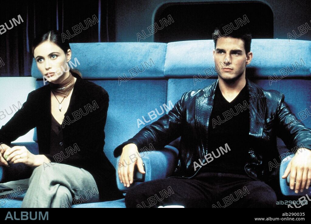 EMMANUELLE BEART et TOM CRUISE dans MISSION: IMPOSSIBLE, 1996, réalisé par BRIAN DE PALMA. Copyright PARAMOUNT PICTURES / CLOSE, MURRAY.