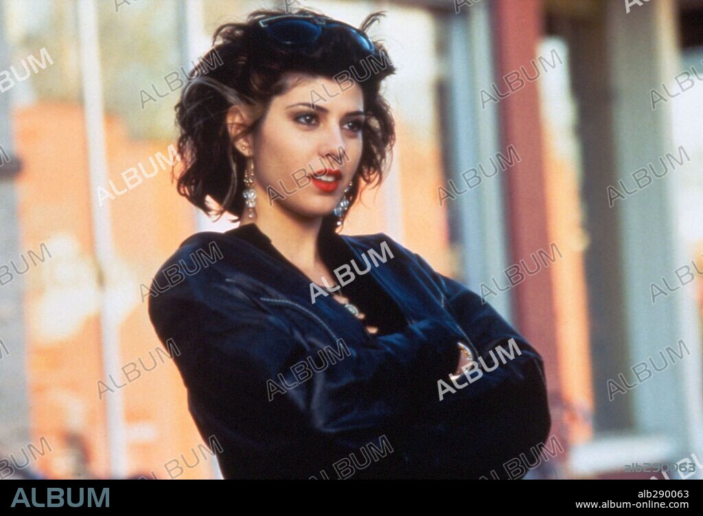 MARISA TOMEI en MI PRIMO VINNY, 1992 (MY COUSIN VINNY), dirigida por JONATHAN LYNN. Copyright 20TH CENTURY FOX.