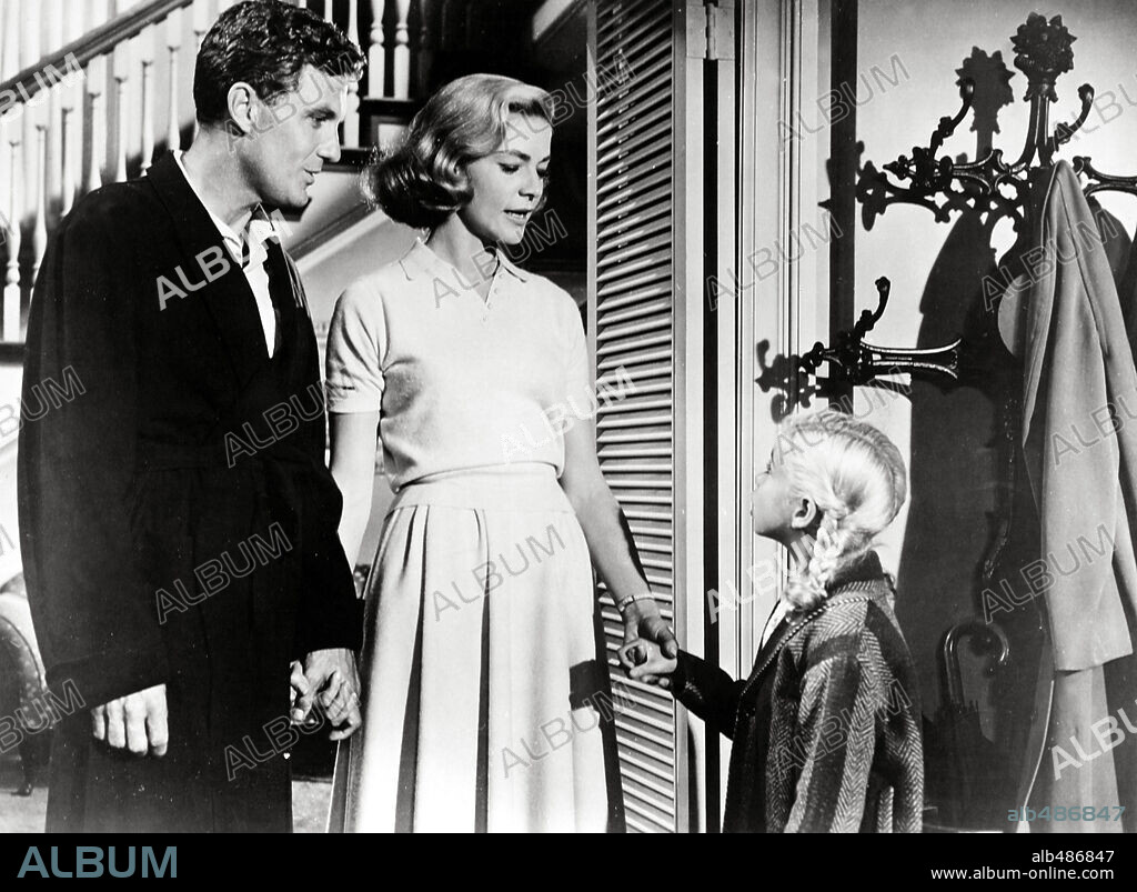 EVELYN RUDIE, LAUREN BACALL and ROBERT STACK in THE GIFT OF LOVE, 1958, directed by JEAN NEGULESCO. Copyright 20TH CENTURY FOX.