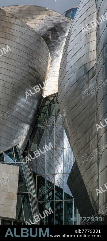 Spanien Bilbao Baskenland 1526 Guggenheim-Museum 1997 vollendet von Frank O Gehry Teilansicht.