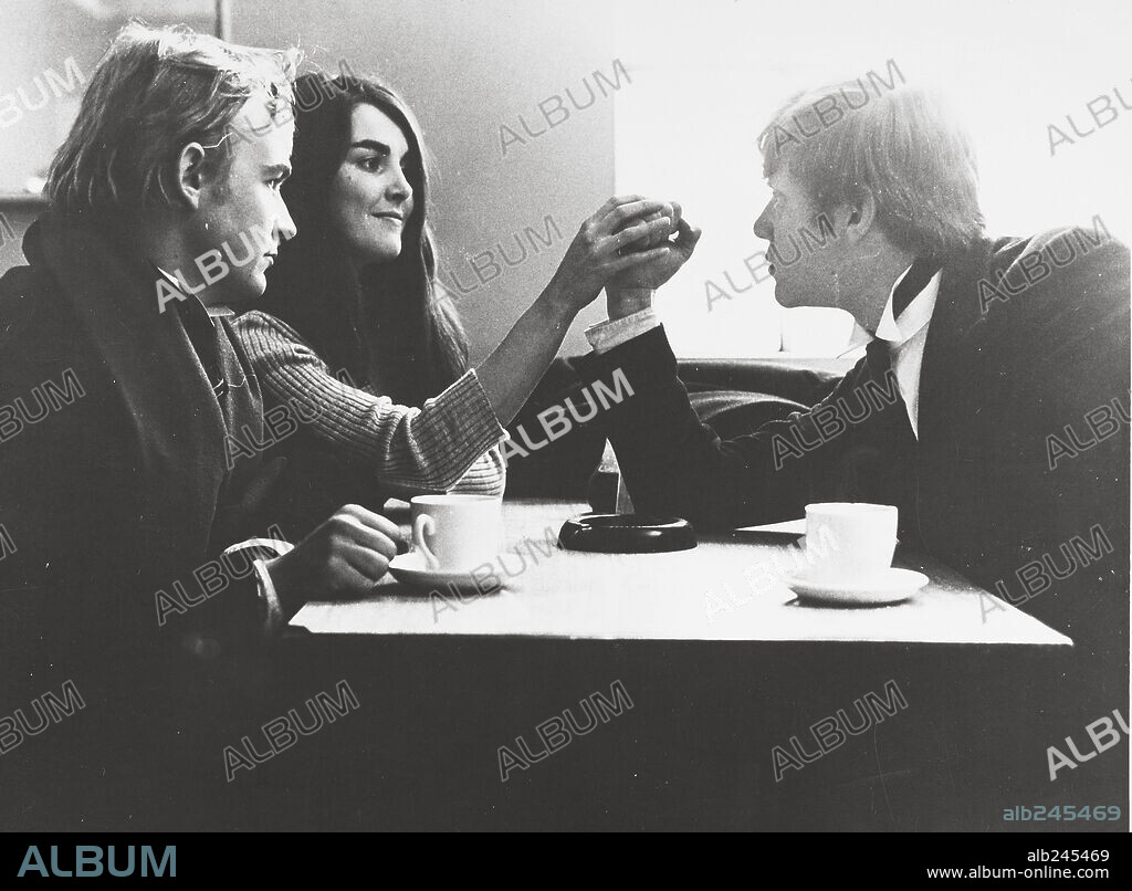 MALCOLM McDOWELL en IF.. ., 1968, dirigida por LINDSAY ANDERSON. Copyright PARAMOUNT PICTURES.