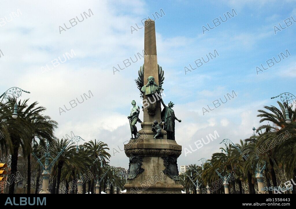 RIUS I TAULET, Francesc (Barcelona,1833-Olerdola, 1889). Alcalde de Barcelona en 1874, 1881 y desde 1885 hasta su muerte, llevando a cabo una intensa labor que culminaría con la Exposición Universal de 1888. MONUMENTO A RIUS I TAULET en el Paseo de Lluís Companys realizado por el escultor Manuel FUXA I LEAL (1850-1927). BARCELONA. Cataluña.