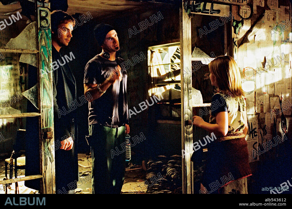 BARRY WATSON, SKYE MCCOLE BARTUSIAK and STEPHEN T. KAY in BOOGEYMAN, 2005, directed by STEPHEN T. KAY. Copyright GHOST HOUSE PICTURES / GRIFFEN, KIRSTY.
