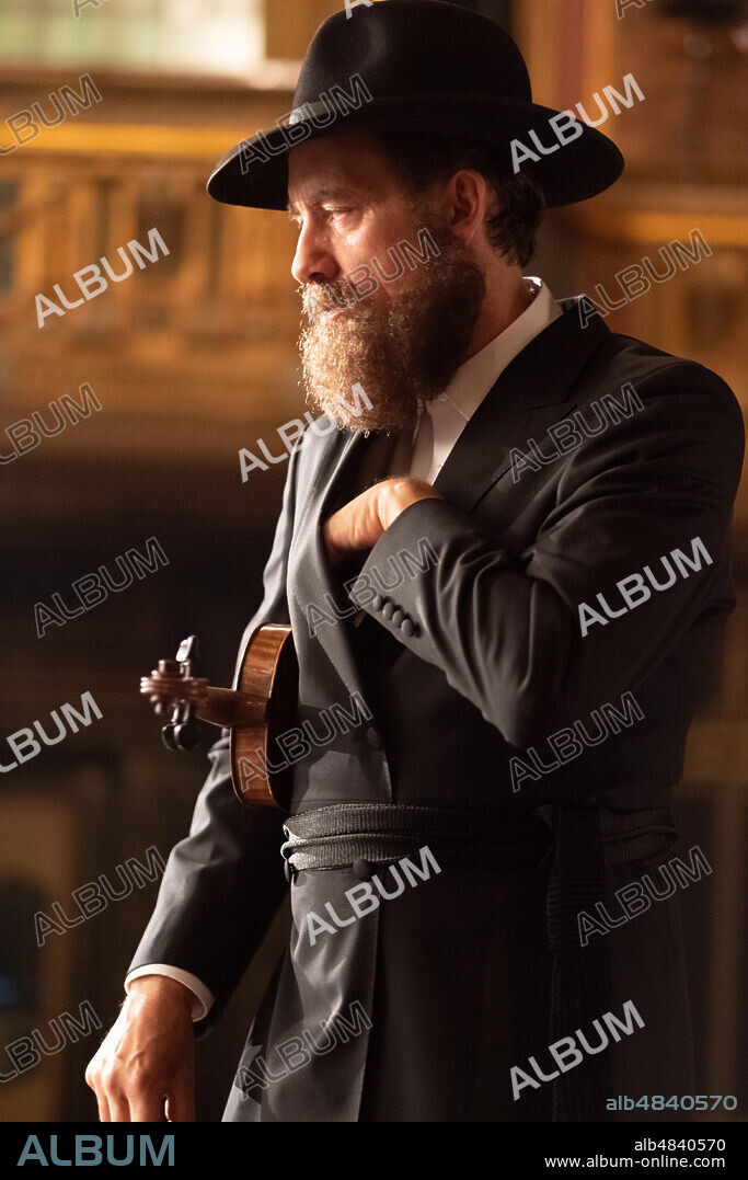 CLIVE OWEN dans THE SONG OF NAMES, 2019, réalisé par FRANÇOIS GIRARD. Copyright SERENDIPITY POINT FILMS.