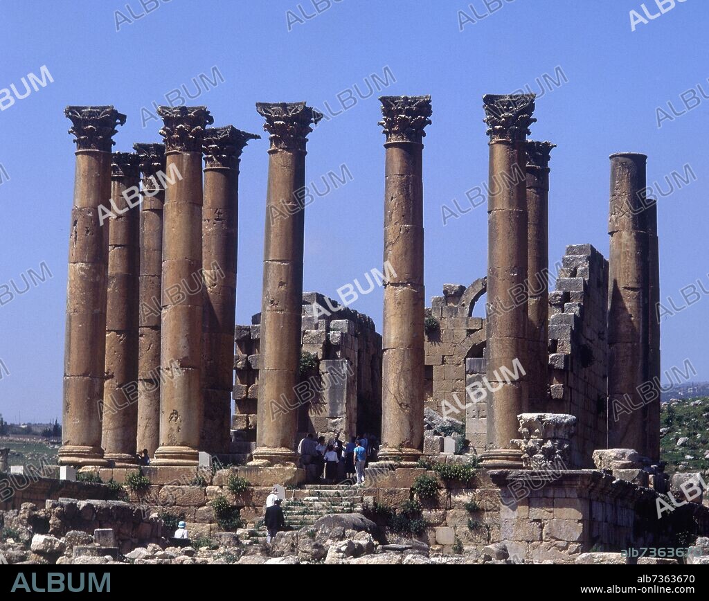RUINAS DEL TEMPLO DE ARTEMIS - SIGLO II.