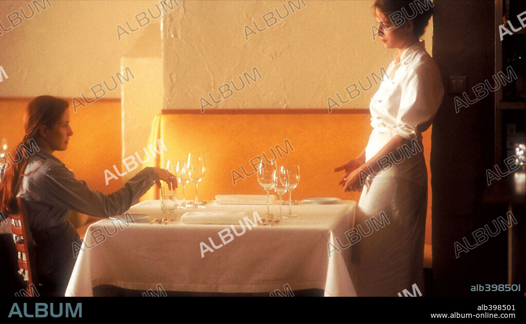 MARTINA GEDECK en DELICIOSA MARTHA, 2001 (BELLA MARTHA), dirigida por SANDRA NETTELBECK. Copyright BAVARIA FILMS.