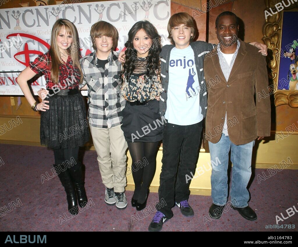 Mar 06, 2009 - New York, New York, USA - Actors (L-R) DEBBY RYAN, DYLAN SPROUSE, BRENDA SONG, COLE SPROUSE and PHILL LEWIS from the cast of 'The Suite On Deck' attend an in-store appearance at the World of Disney store on 5th Avenue. 06/03/2009