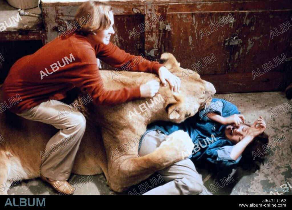 MELANIE GRIFFITH und TIPPI HEDREN in ROAR, 1981, unter der Regie von NOEL MARSHALL. Copyright AMERICAN FILMWORKS.