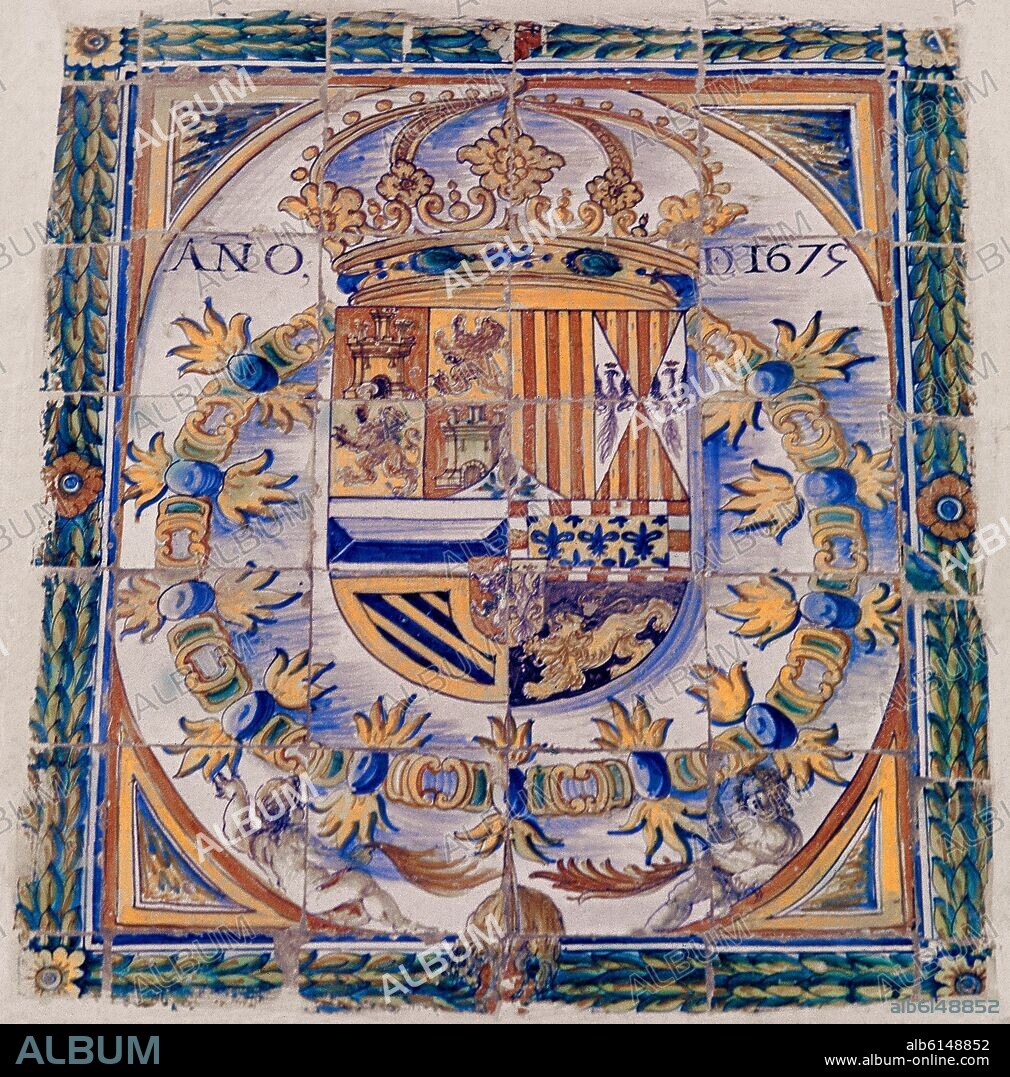 AUTOR LIBRE 01307. AZULEJO ESCUDO DE ESPAÑA 1679.