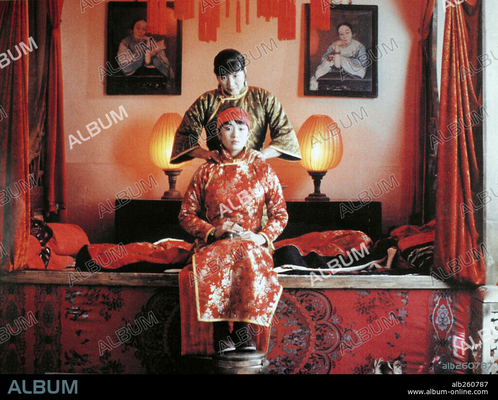 LI GONG en LA LINTERNA ROJA, 1991 (DA HONG DENG LONG GAO GAO GUA), dirigida por YIMOU ZHANG. Copyright CENTURY COMMUNICATIONS/CHINA FILM/SALON FILMS/ERA INT.