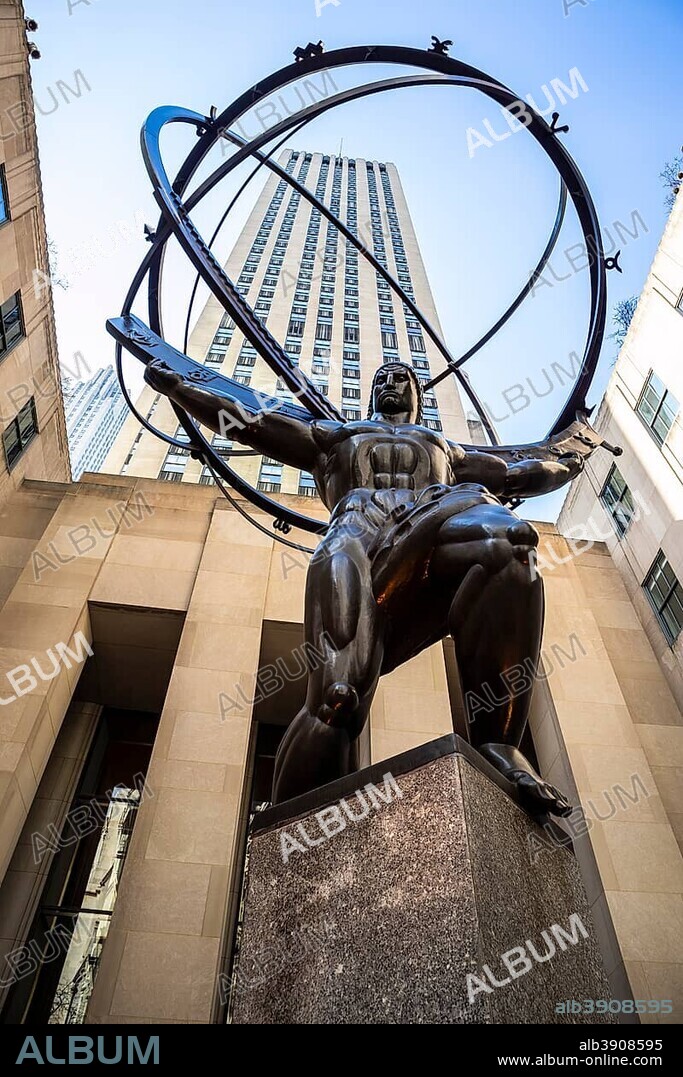 Atlas statue at Rockefeller Center, Manhattan, New York City, New York, USA, North America.
