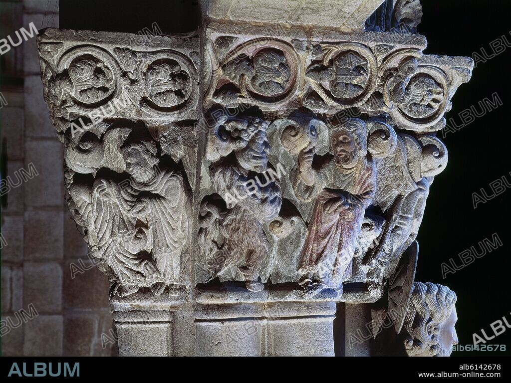 MAESTRO MATEO. CAPITEL INTERIOR DE LA COLUMNA DEL PARTELUZ DEL PORTICO DE LA GLORIA - SIGLO XII - ROMANICO ESPAÑOL - TENTACIONES DE JESUCRISTO.