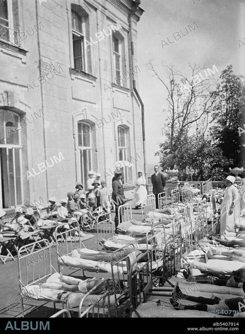 Sun therapy for Polish children with tuberculosis, at a hospital run by the American Red Cross, 1920.