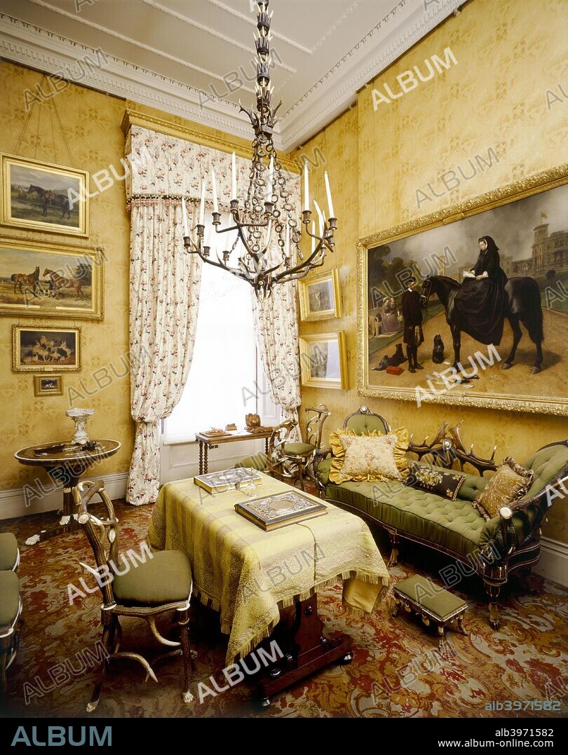 Osborne House, Isle of Wight, c1990-2010. Interior view of the Horn Room. Some items shown maybe on loan from the Royal Collection. A former royal residence in East Cowes, Isle of Wight, built between 1845 and 1851 for Queen Victoria and Prince Albert as a summer home and rural retreat. Designed in the style of an Italian Renaissance palazzo, built by Thomas Cubitt. Grade I listed and under the care of English Heritage.