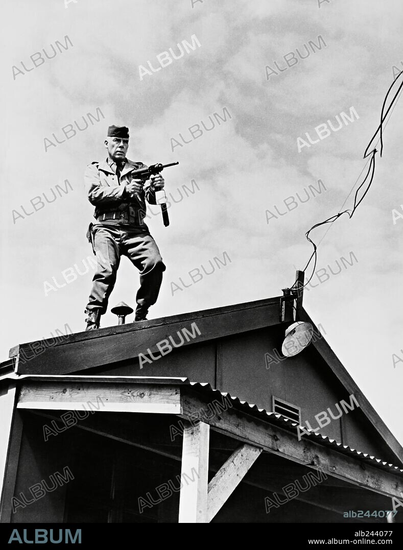 LEE MARVIN en DOCE DEL PATÍBULO, 1967 (THE DIRTY DOZEN), dirigida por ROBERT ALDRICH. Copyright M.G.M.