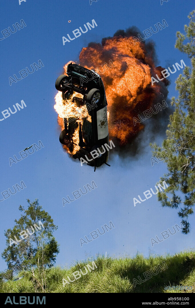 PERSECUCION EXTREMA, 2006 (THE MARINE), dirigida por JOHN BONITO. Copyright WWE FILMS.