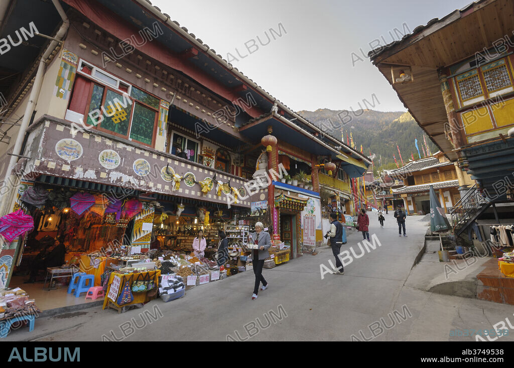 Tibetan Village, Jiuzhaigou (Nine Village Valley), Sichuan province, China, Asia.