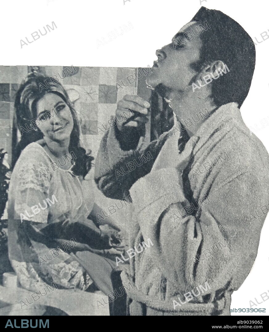 Film still of Michele Carey (1942-2018) and Elvis Presley (1935-1977) from 'Live a Little, Love a Little'.
