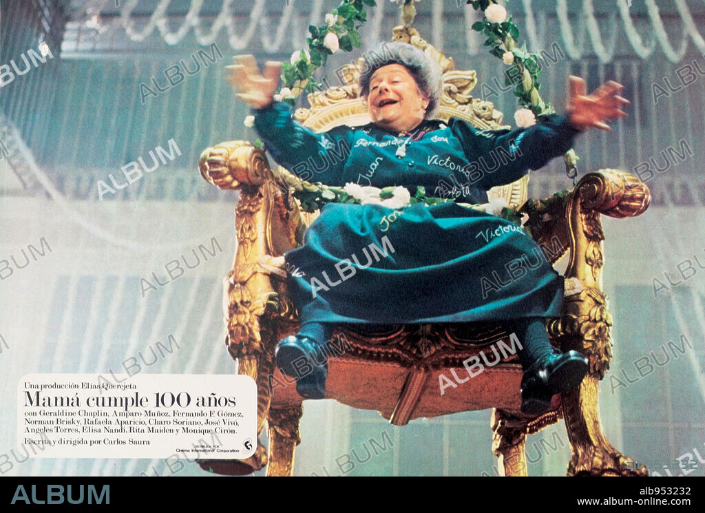 RAFAELA APARICIO en MAMA CUMPLE CIEN AÑOS, 1979, dirigida por CARLOS SAURA. Copyright ELIAS QUEREJETA, P.C.