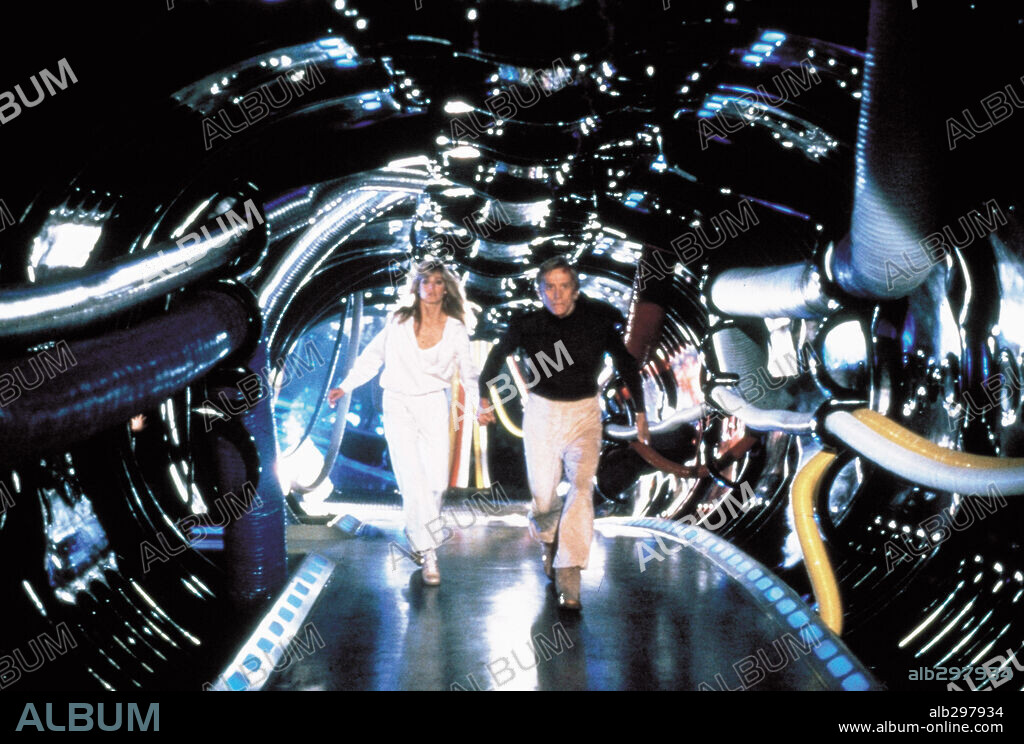 FARRAH FAWCETT and KIRK DOUGLAS in SATURN 3, 1980, directed by STANLEY DONEN. Copyright ITC/TRANSCONTINENTAL.