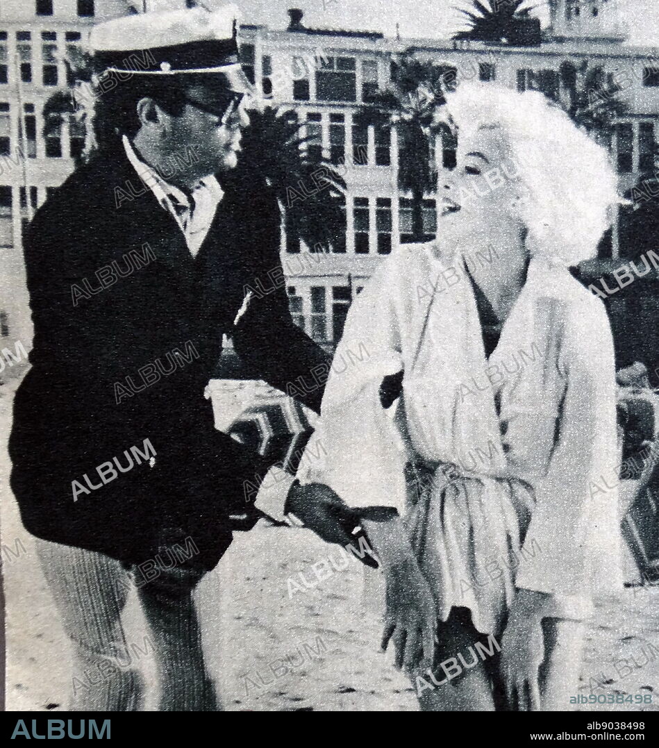 Newspaper review of 1959 film Some Like It Hot, photograph of Tony Curtis and Marilyn Monroe.