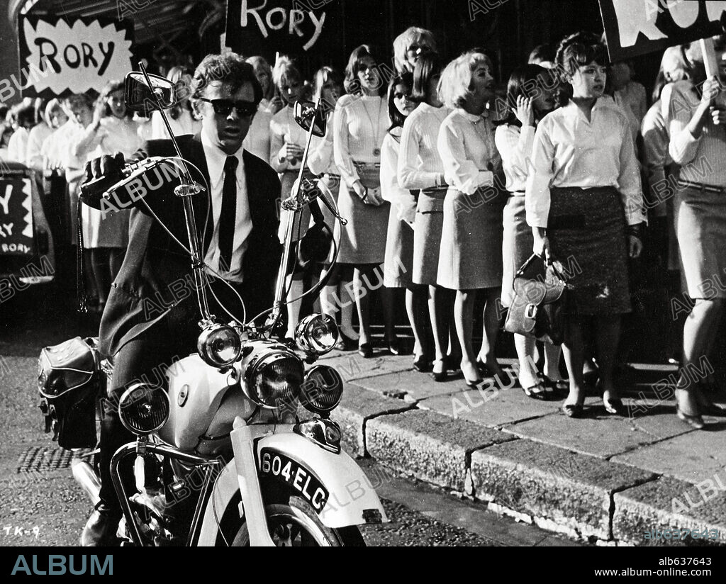 EL KNACK... Y CÓMO CONSEGUIRLO, 1965 (THE KNACK... AND HOW TO GET IT), dirigida por RICHARD LESTER. Copyright WOODFALL/LOPERT.