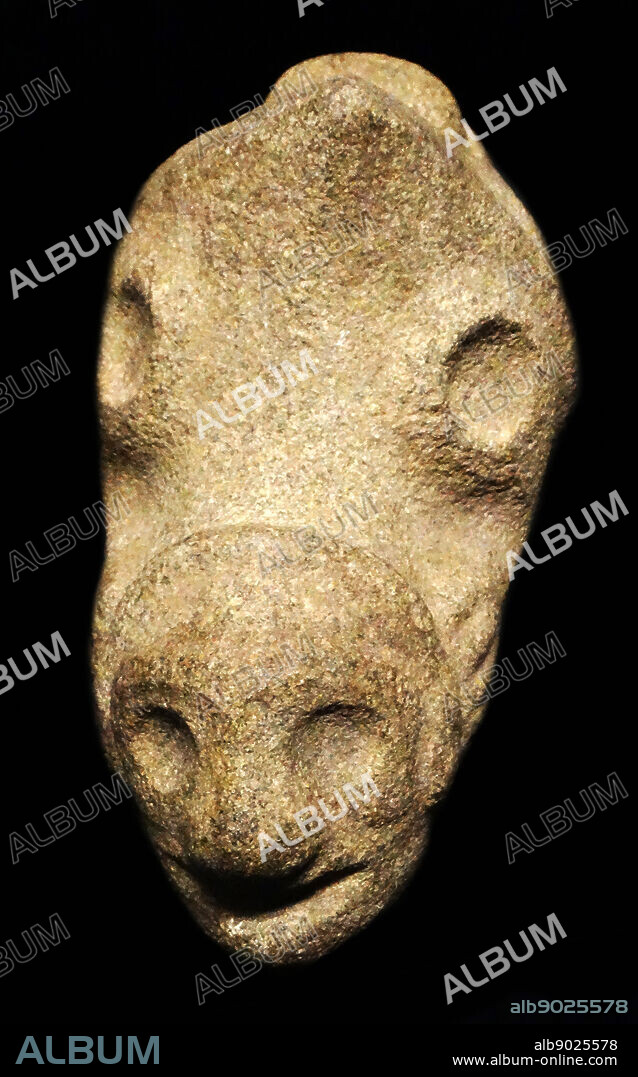 Pointed stone from the Taíno culture. Created by the Arawak people, the indigenous peoples of the Caribbean. Dated 16th Century.
